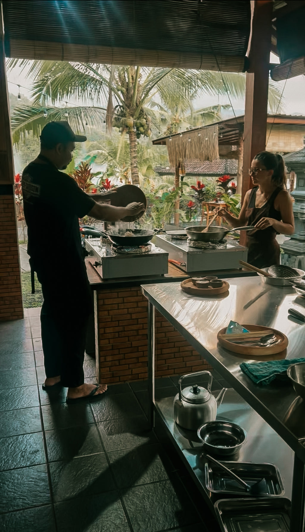 Cours de cuisine, Sidemen & cascade