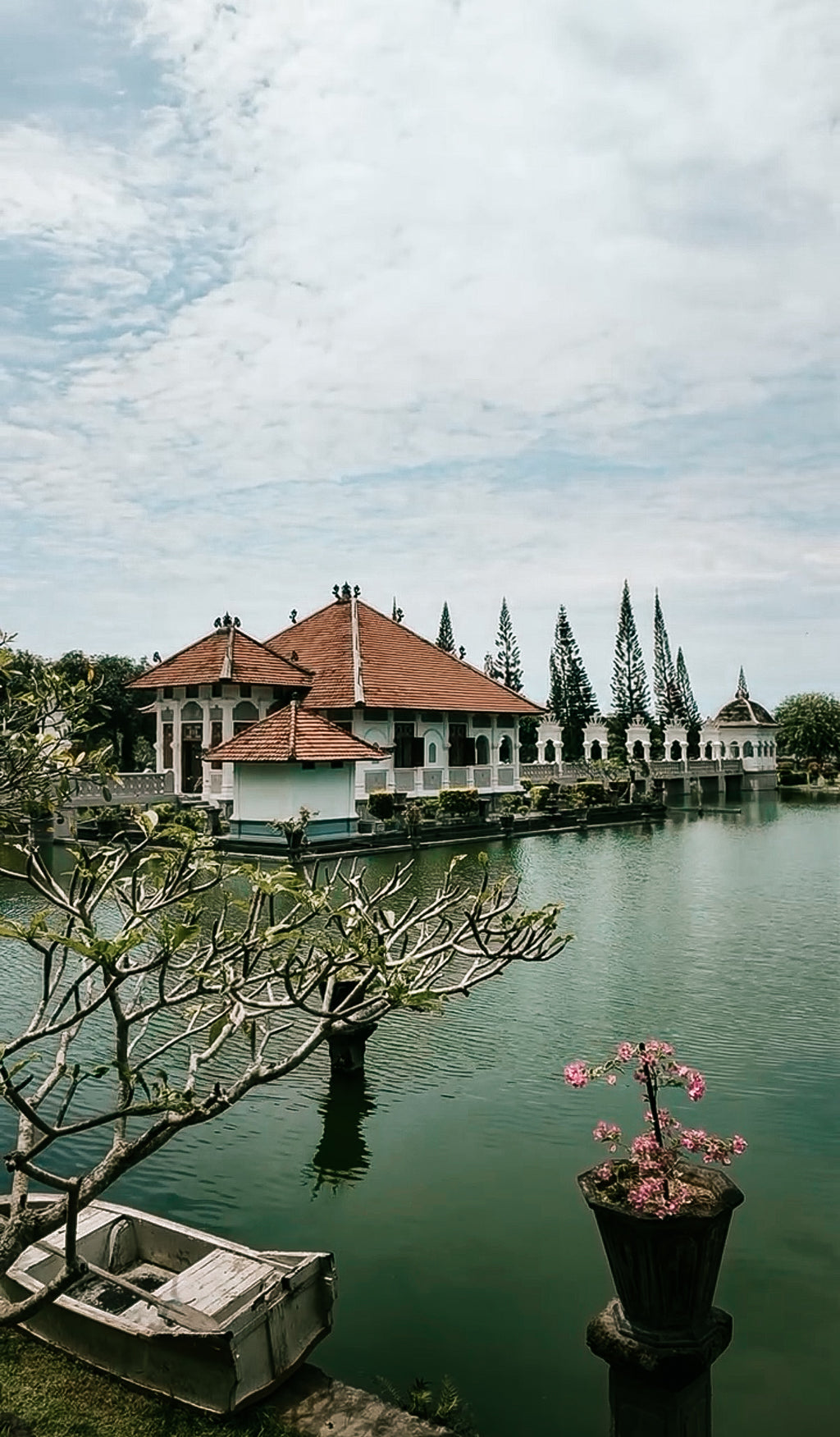 Les temples de l'est